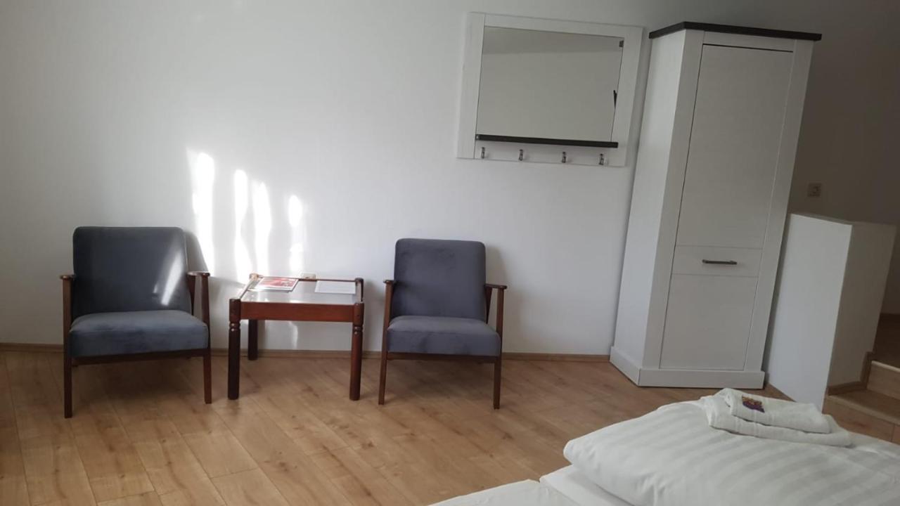 Pension New Nomads Zesch Екстер'єр фото